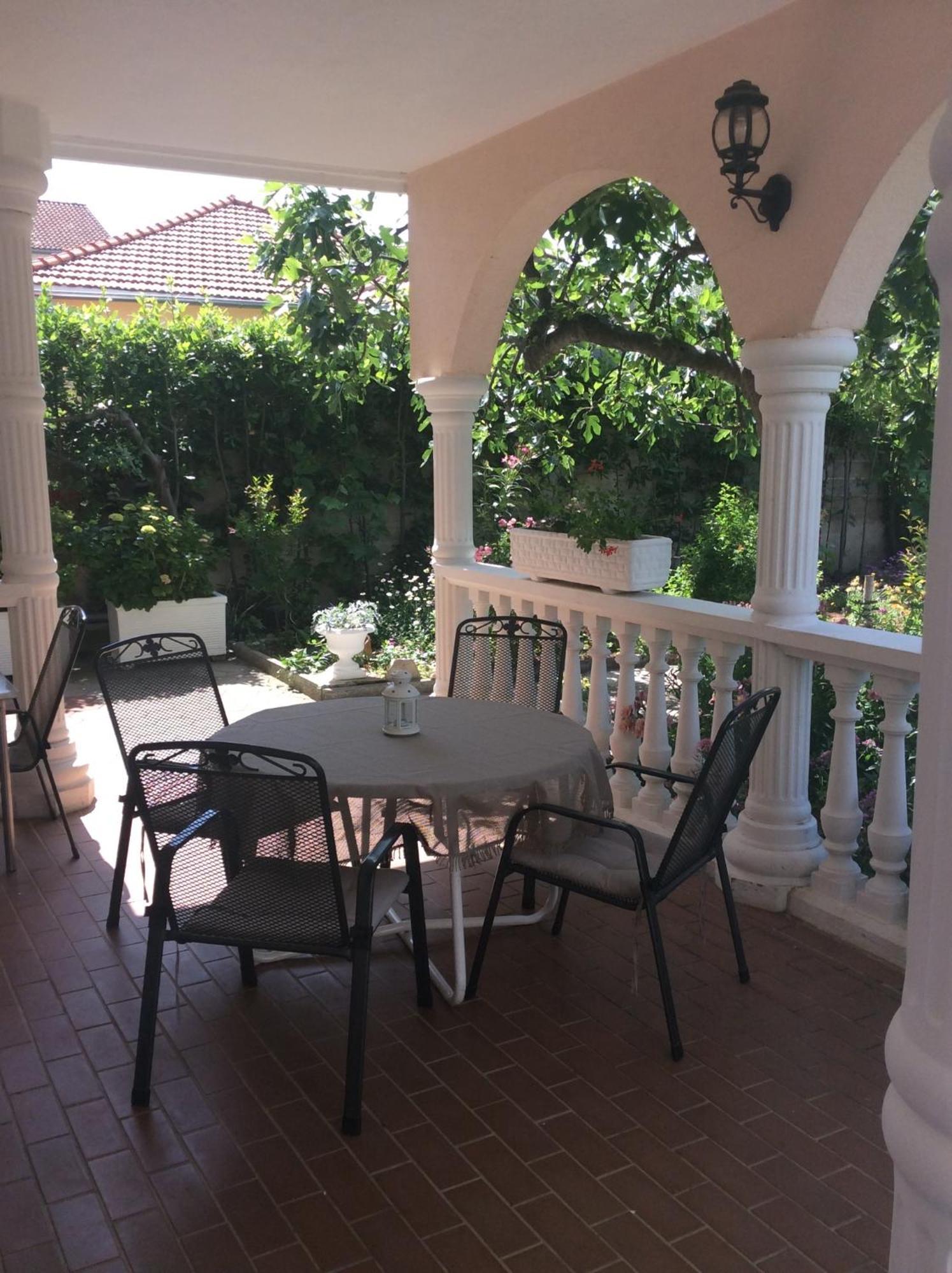 Villa Chiara Vodice Bagian luar foto