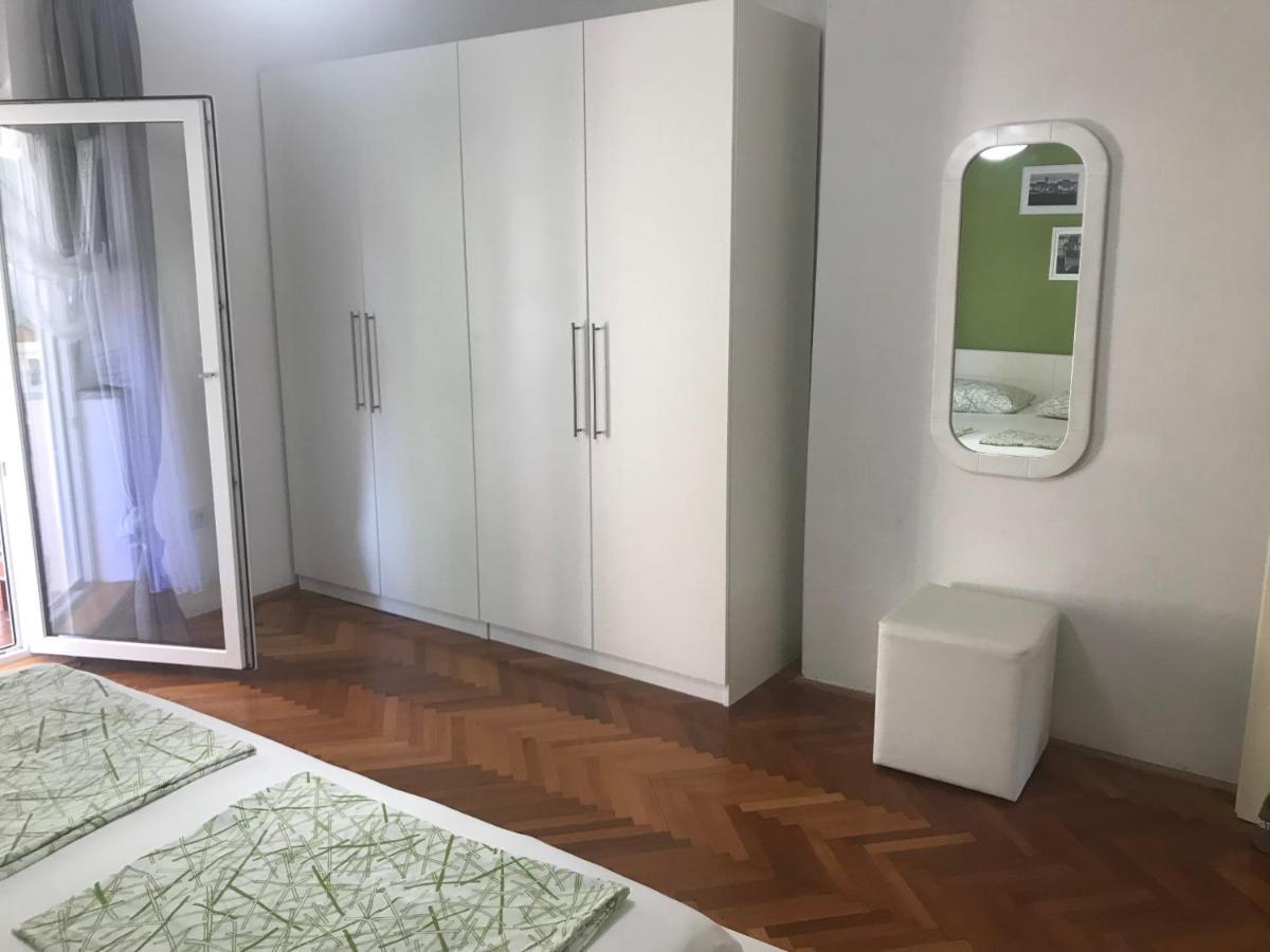Villa Chiara Vodice Bagian luar foto